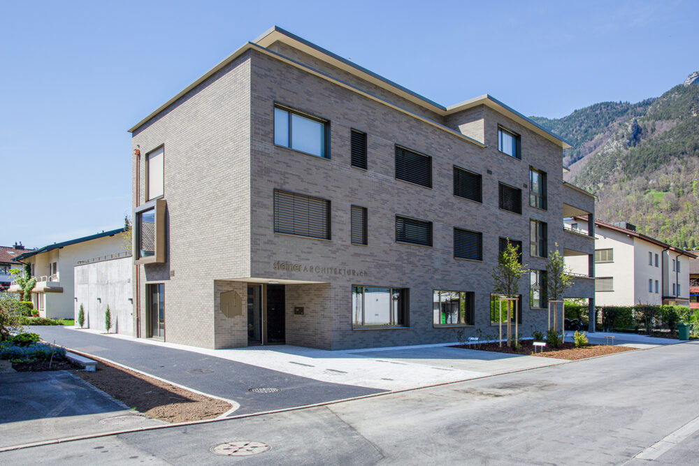 Mehrfamilienhaus in Brunnen